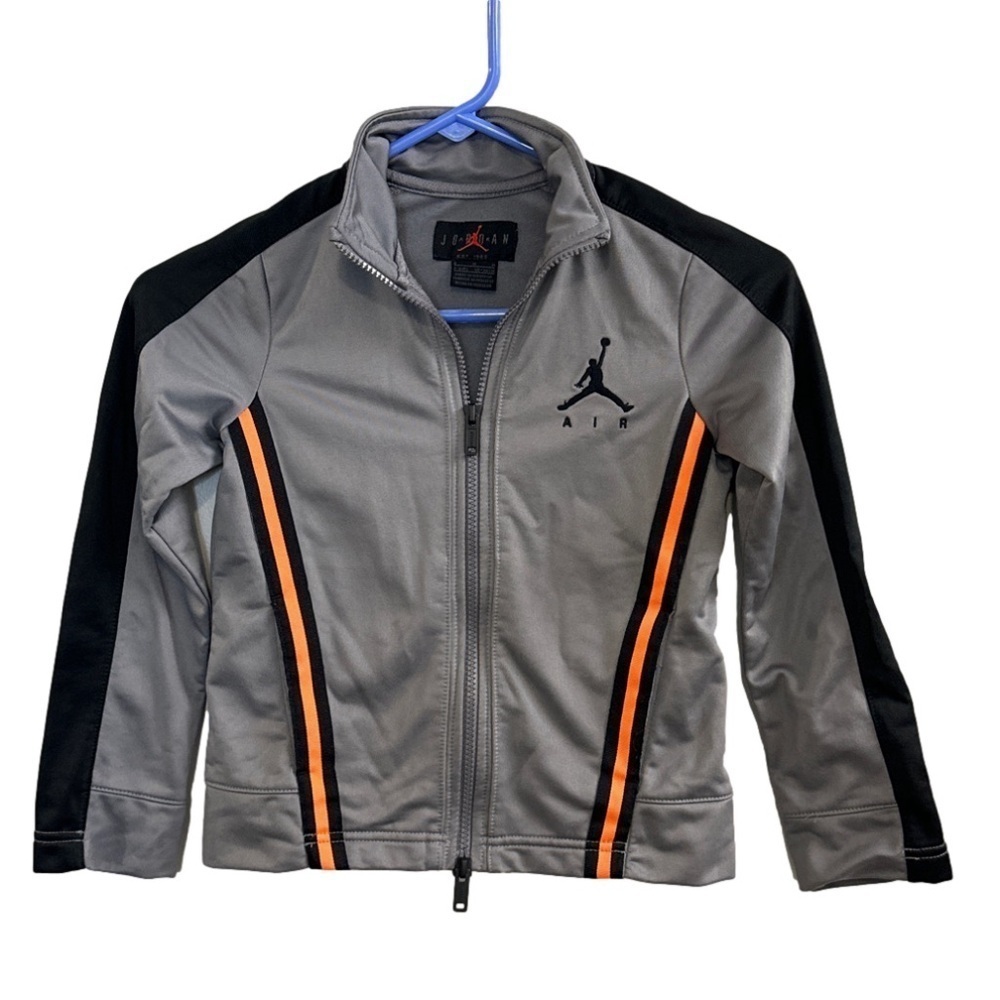 Boy's Air Jordan Gray/Black/Orange Zip Up Jacket. Lightweight.  Size 5-6 years